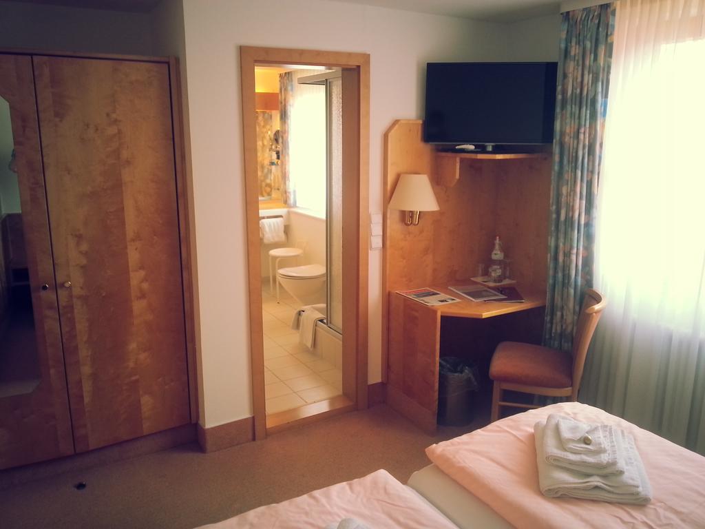 Hotel Seewirt นอนเนนฮอร์น ห้อง รูปภาพ