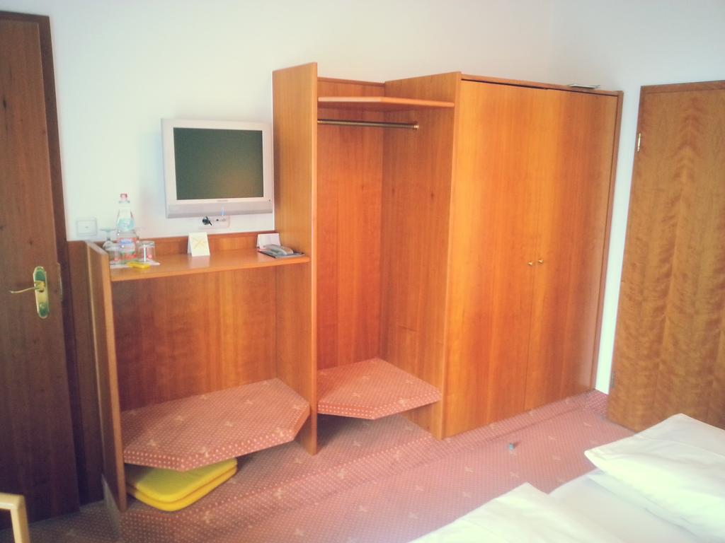 Hotel Seewirt นอนเนนฮอร์น ห้อง รูปภาพ