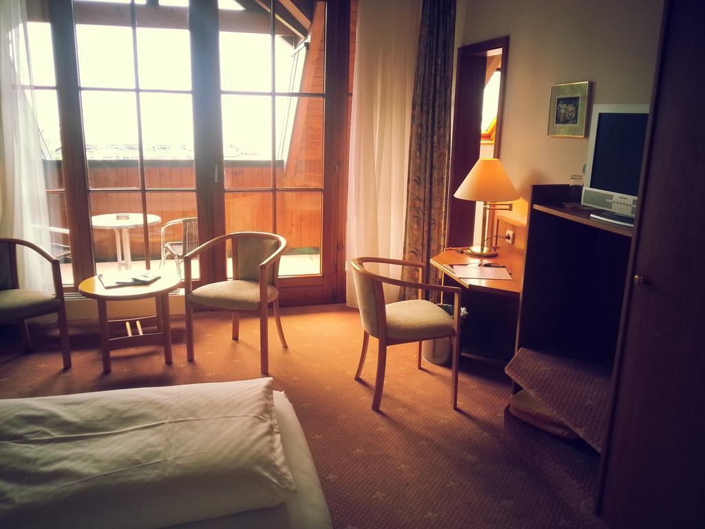 Hotel Seewirt นอนเนนฮอร์น ห้อง รูปภาพ
